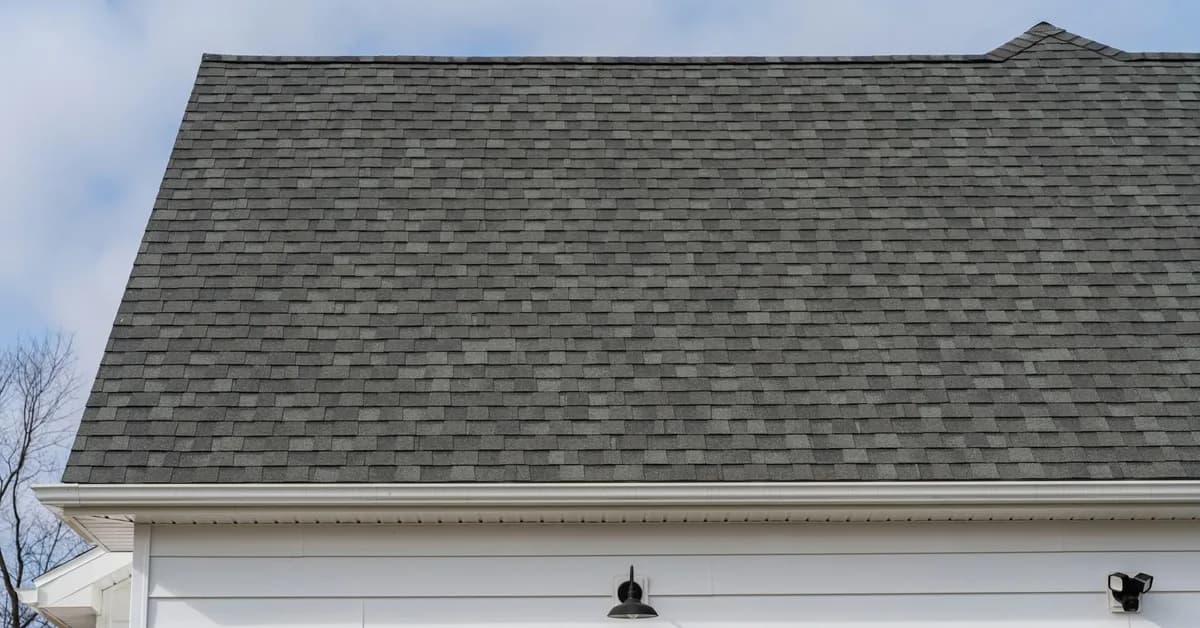 Lightning Damage to Roofs: Recognition and Repair